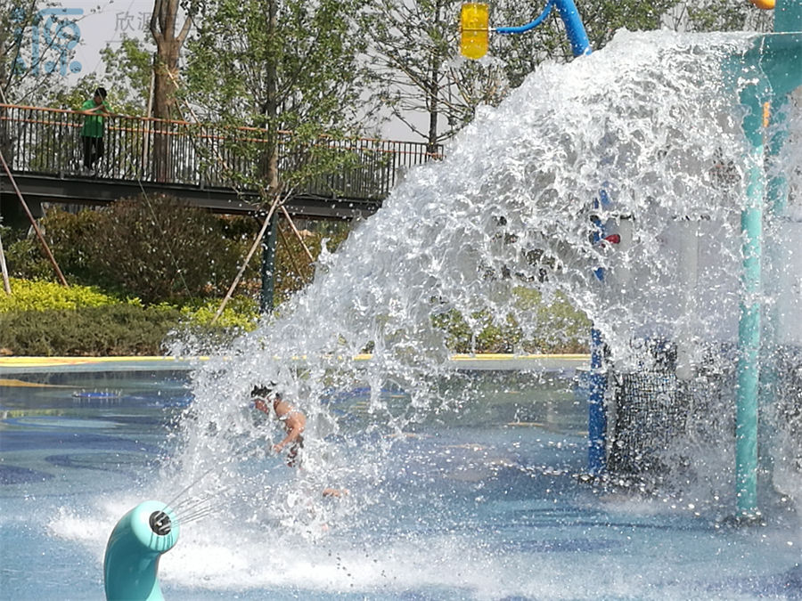 鄭州中央公園理想國(guó)戲水樂(lè)園8