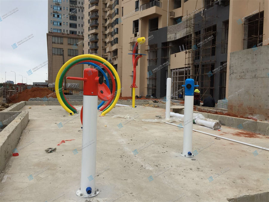 廣東湛江城市匯峰戶外水上樂園戲水設(shè)備定制案例