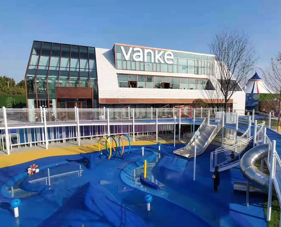 山東臨沂萬(wàn)科新都會(huì)水上游樂(lè)設(shè)備定制案例