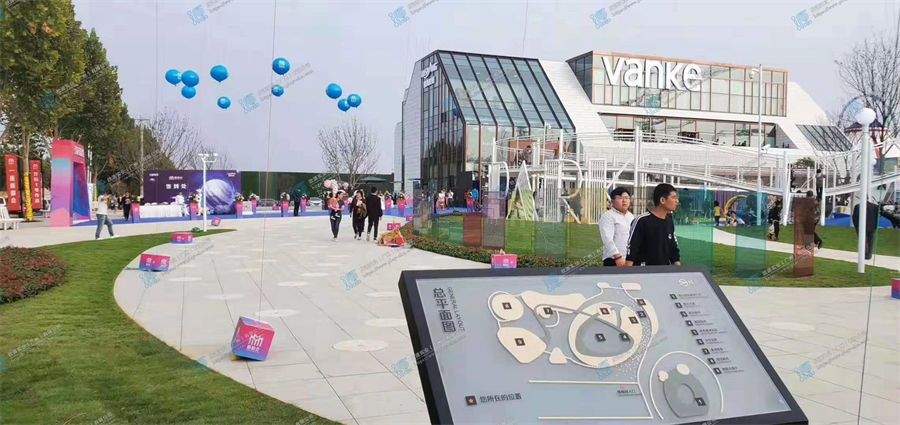 山東臨沂萬(wàn)科新都會(huì)水上游樂(lè)設(shè)備定制案例